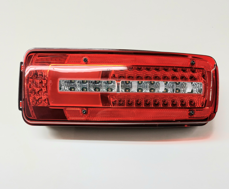 Led rear light right / with side connection